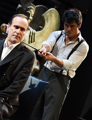 Pietro Sibille se convierte en Edipo Rey